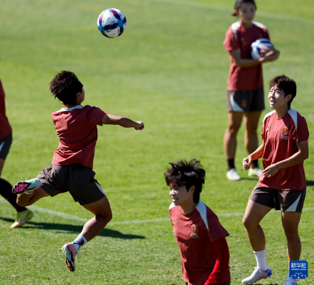 中国女足备战亚洲杯