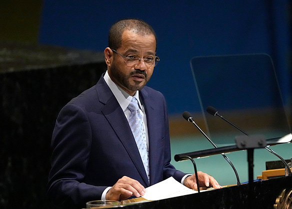 阿曼外交大臣:伊朗已同意不拥有“可制造核弹的核材料”