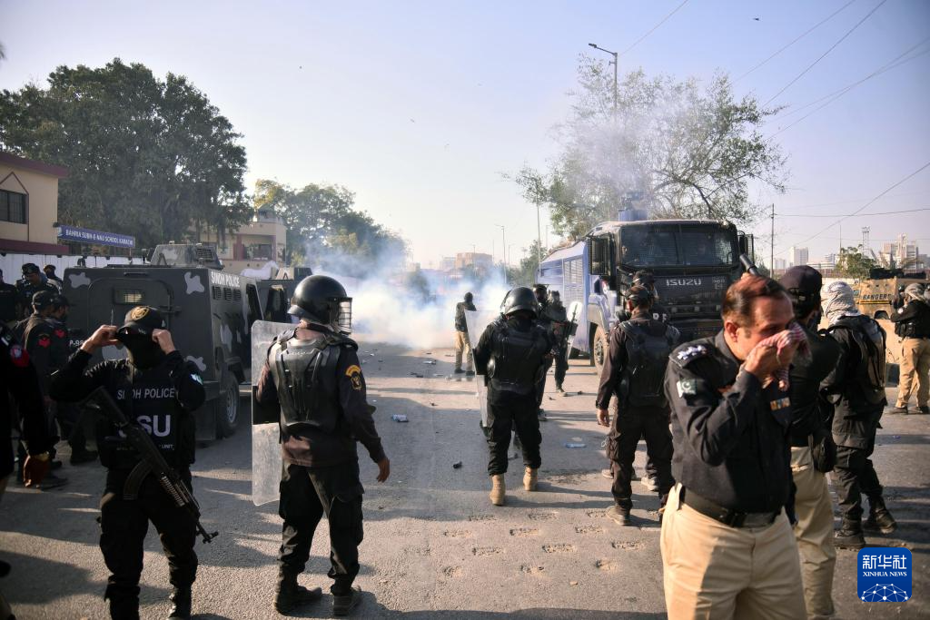 巴基斯坦多地反美抗议活动已致20人死亡