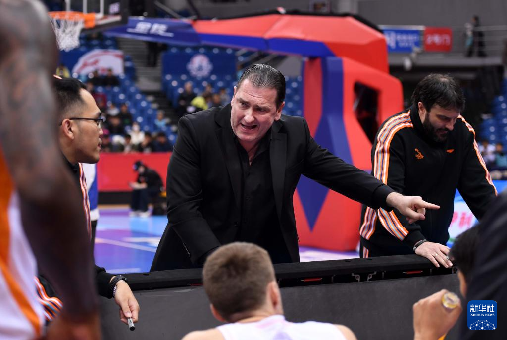 CBA常规赛：青岛崂山啤酒胜福建晋江文旅