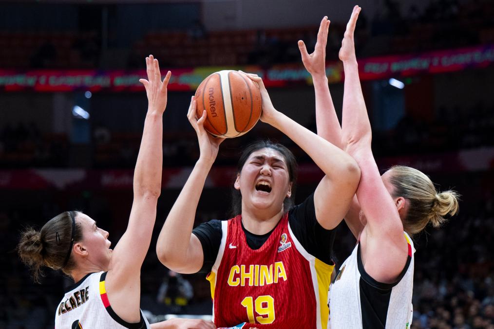 世界杯资格赛中国女篮不敌比利时队