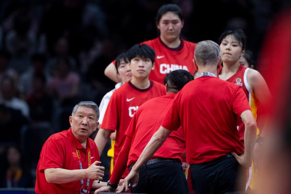 世界杯资格赛中国女篮不敌比利时队