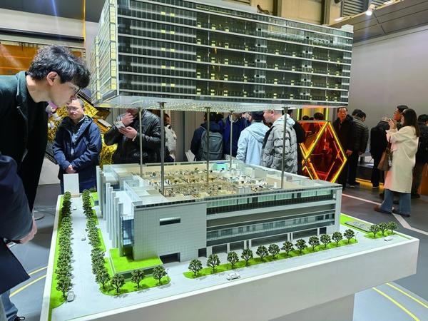 
邱远王建邓旭峰蒋力阴金波周鑫黄牛挂号电话“国家队”深度融入 民营企业竞相布局 商业航天产业链百花齐放