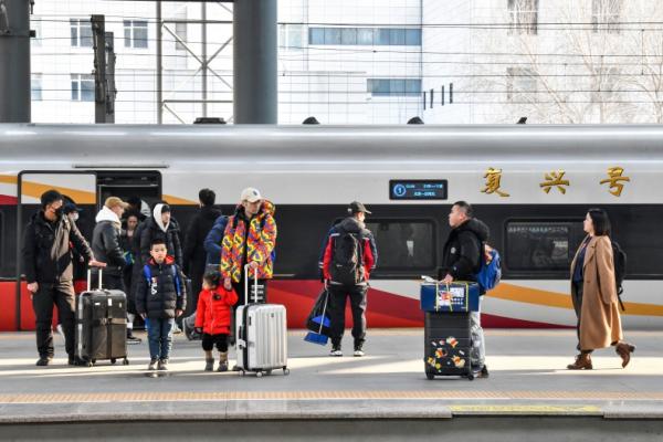 
西安西京医院黄牛号贩子票贩子代网上预约代挂号电话沈白高铁首个春运收官：“冰雪动脉”激活东北文旅新动能