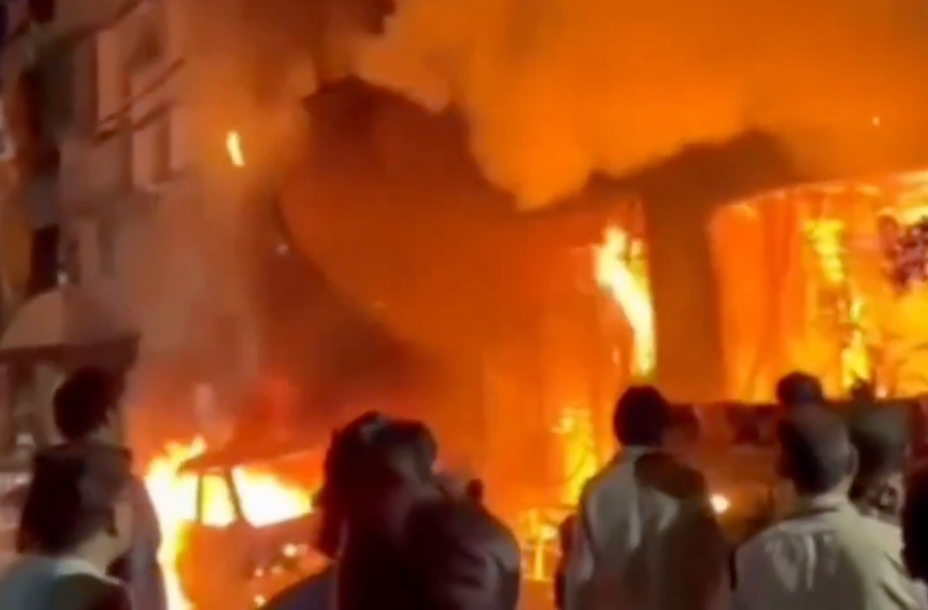 印度中央邦一民宅起火 至少7人死亡