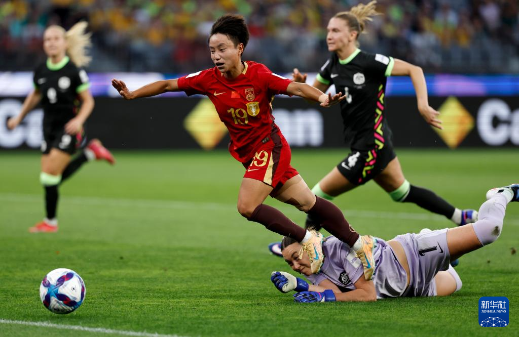 女足亚洲杯：中国队止步半决赛