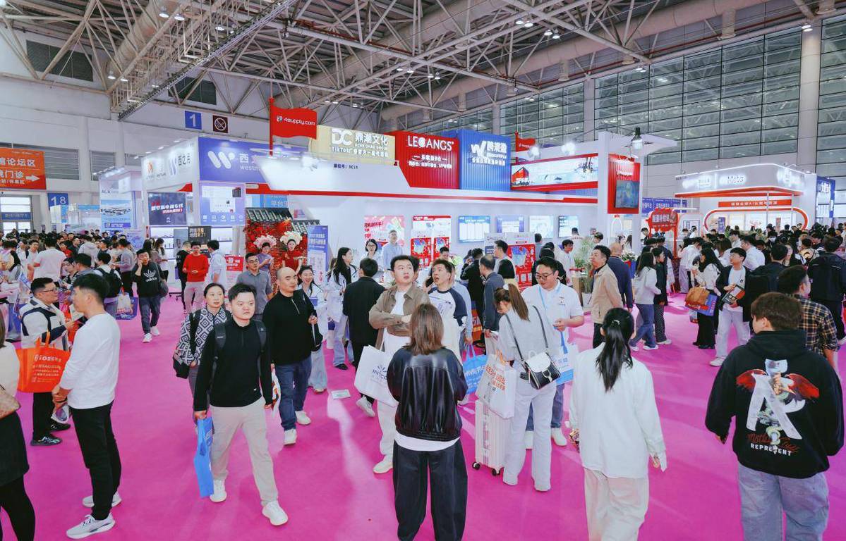 WOOT运营白皮书2026版首发 Frual巧豚豚领航跨境“模式出海”新路径