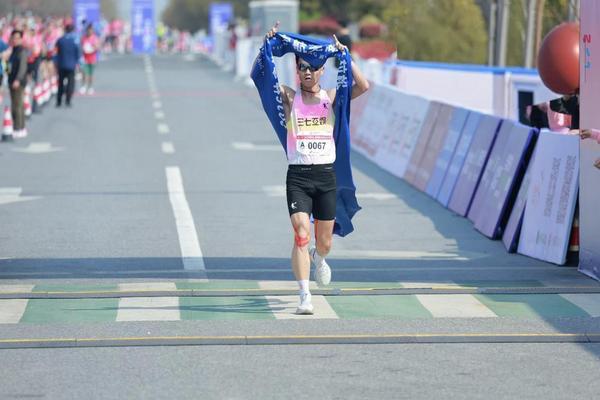 
中国中医科学院西苑医院洪霞刘红梅郭德海张翠珍黄牛挂号电话奔跑诠释初心，科技赋能城市——三七互娱四年护航芜马 为城市注入数字活力