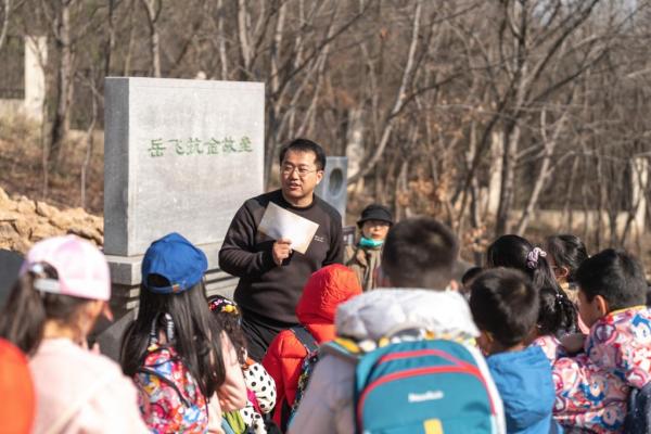 
上海龙华医院黄牛号贩子票贩子代网上预约代挂号电话春光里乐享成长 多地中小学生开启春假模式