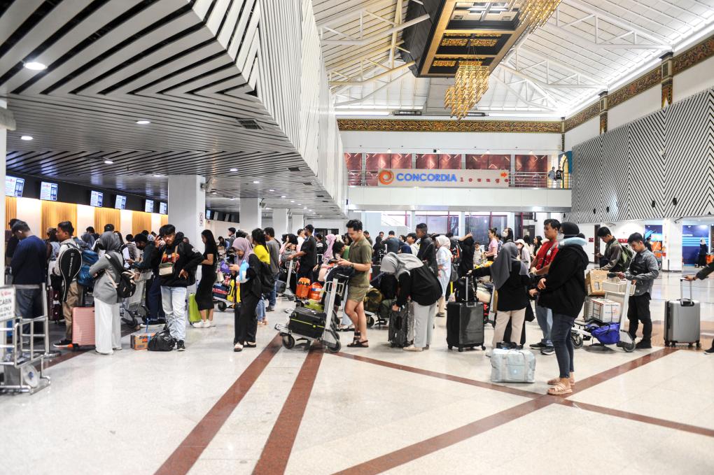 印尼上调燃油附加费和机票价格应对高油价