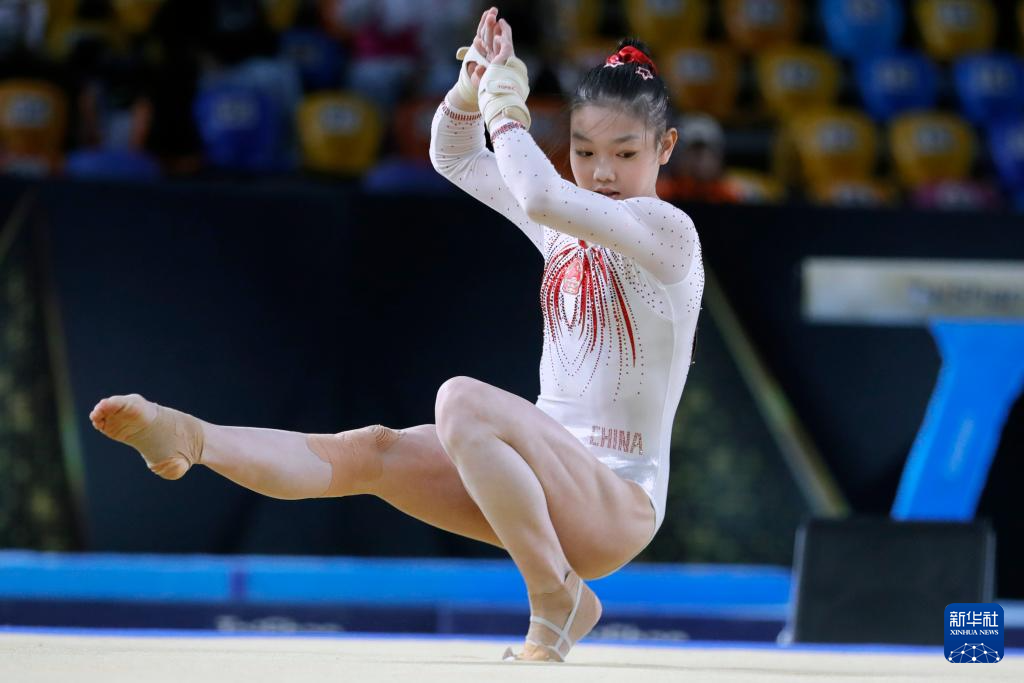 体操世界杯开罗站｜柯沁沁获女子自由操冠军