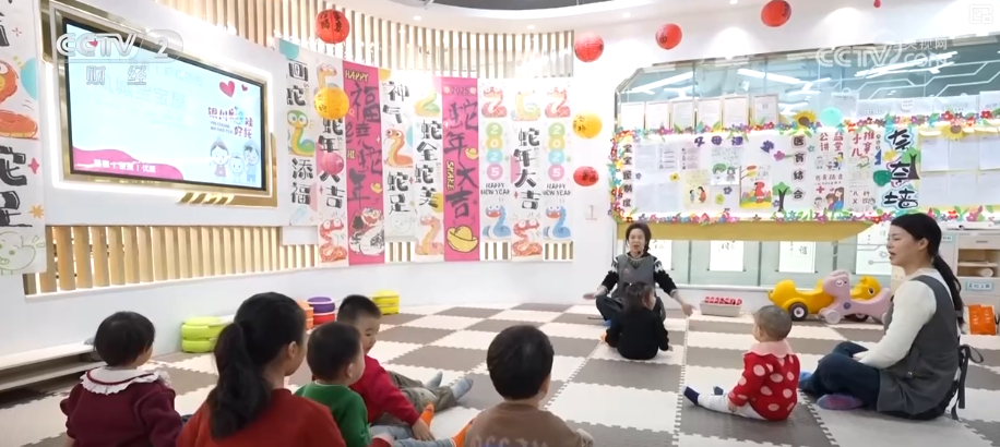 
广东省第二人民医院李天旺郑少玲邓伟明黄牛挂号电话现代服务业以高品质、多样化、便利化供给满足百姓升级品质生活