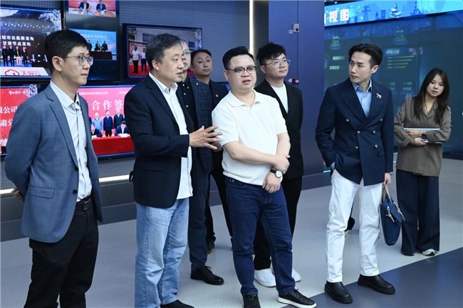 中动联合携手中国电信，打造 Disney AI/XR 文创标杆项目