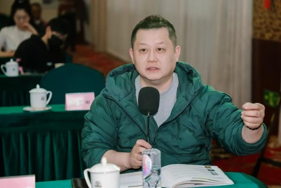 双轨并行 双向赋能 影视产业探索精品化数字化发展新路径