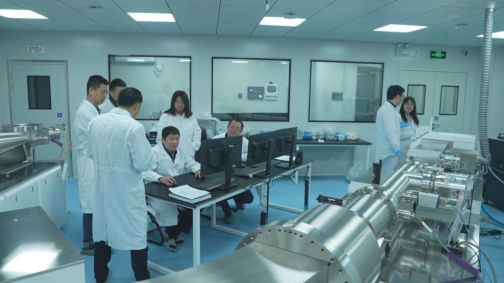 我国科技人员揭秘44.8亿年的“太阳系活化石”