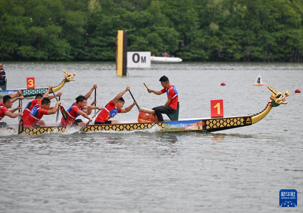 亚沙会｜龙舟男子组：中国队夺得12人龙舟100米直道赛冠军