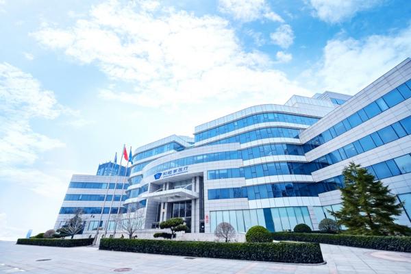 
上海交通大学医学院附属瑞金医院沈柏用郑民华胡佳佳黄晓琴赵卫国平刘伟黄牛挂号电话在600多年老胡同里的和睦家用医保看病，到底值不值？