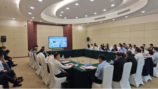 平行专题交流会现场。海峡网记者 王挺 摄