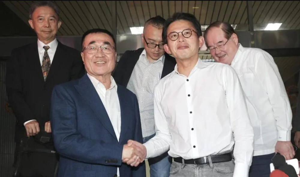 李四川“蓝白合”民调胜出将竞逐新北市长，对手苏巧慧用AI操弄选战不料弄“巧”成拙