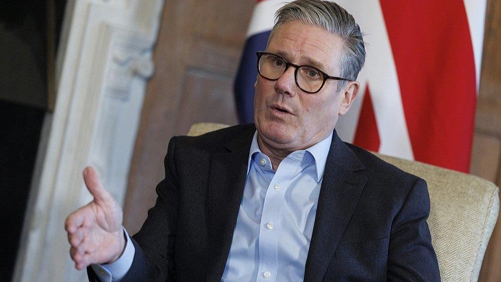 英国下议院否决调查首相动议