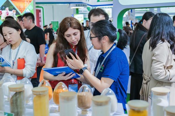 
中日友好医院黄牛号贩子票贩子代网上预约代挂号电话新希望发布2025年年报：饲料业务强劲增长 养猪成本稳步下降