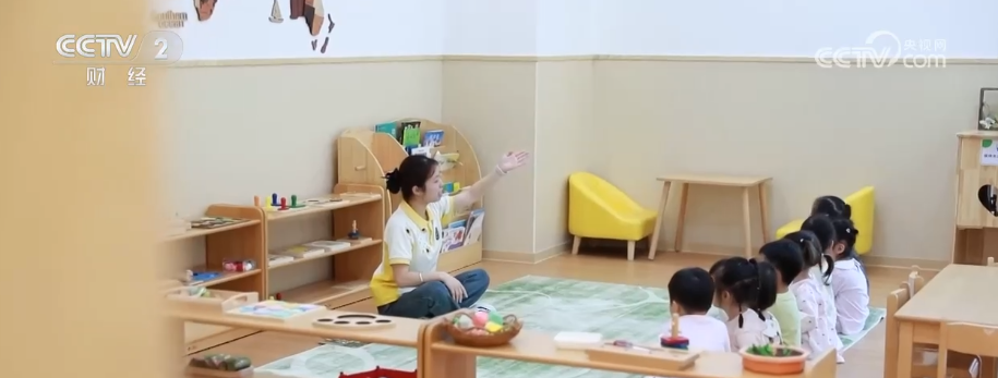 
309医院黄牛号贩子票贩子代网上预约代挂号电话做大做好服务业蛋糕 以强大“中国服务”支撑更高端“中国制造”