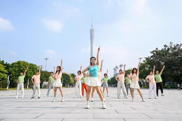 
天津各大医院黄牛挂号电话511晒腰节：从“减肥”到“量腰围”，科学体重管理再升级