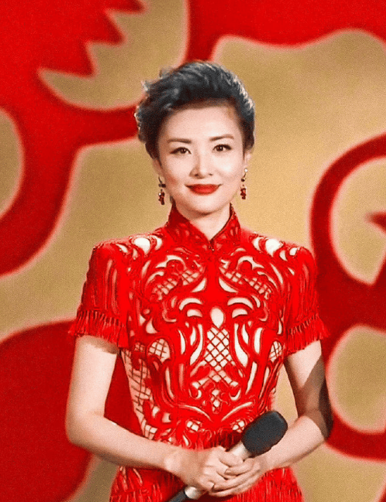 周涛回应不上春晚:2005年主动去到奥组委工作