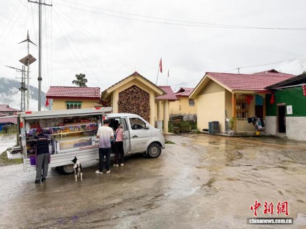 
广州市胸科医院黄牛号贩子票贩子代网上预约代挂号电话滇藏公路50年：“袖珍超市”开进西藏墨脱乡村