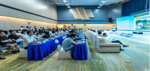 2026年中国福州国际招商月闽侯县专场暨两岸新能源汽车产业融合对接活动举办