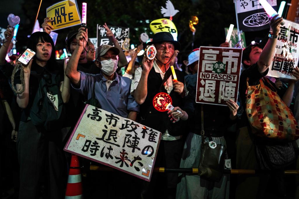 日本自民党支持涉“黑金”丑闻大佬回归惹众怒