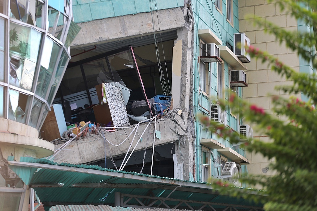 菲律宾南部地震已造成37人死亡