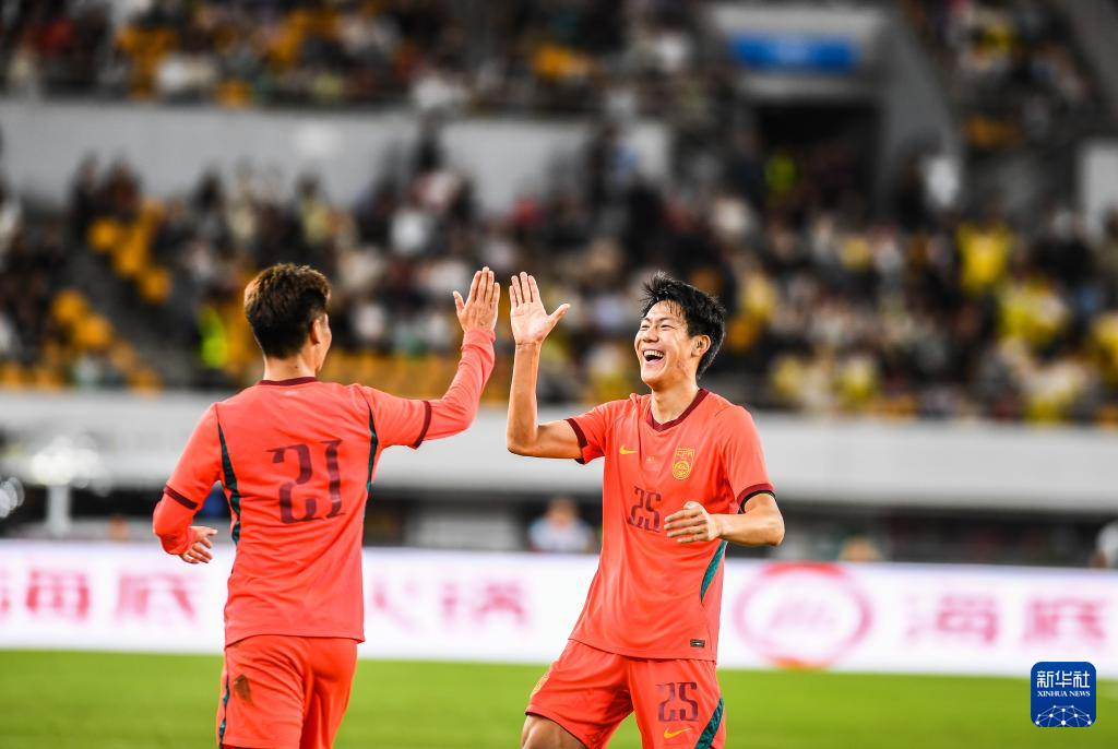国际青年足球邀请赛：中国U23胜塔吉克斯坦U23