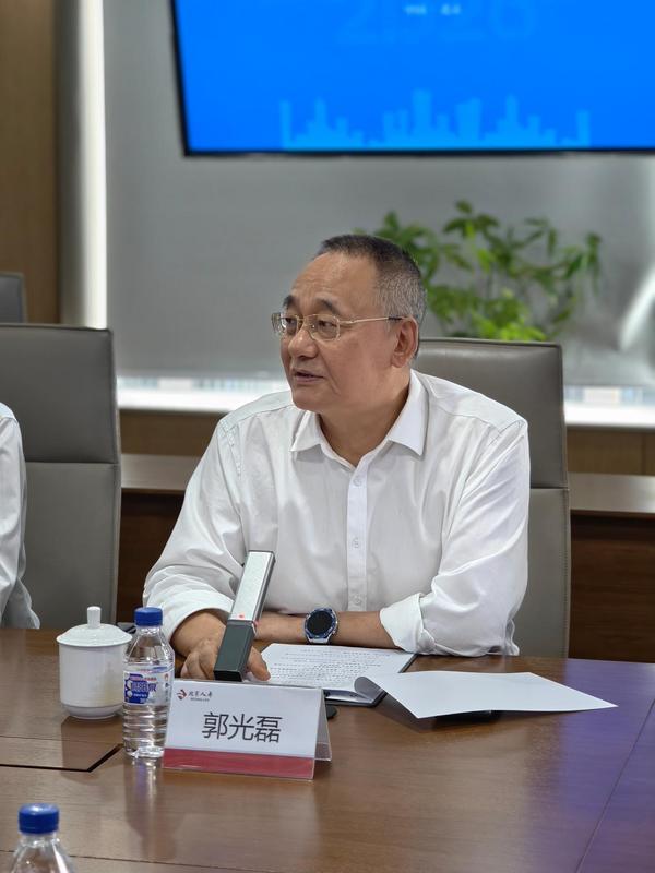 
安贞医院黄牛号贩子票贩子代网上预约代挂号电话北京人寿联合发起“北京市评审专家健康关爱专项行动”，补齐评审专家职业健康保障空白