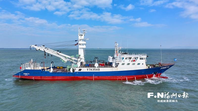 两艘新船顺利完成试航