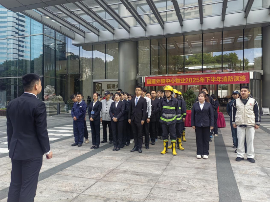 20251128携手驻防线 共战护平安&mdash;消防演练暨安全应急培训活动321