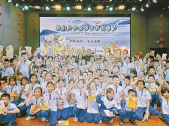 四川成都华西医院黄牛挂号电话一家新华书店的向“新”之道