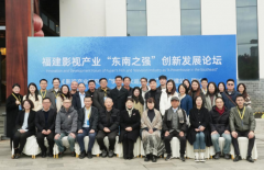 <b>
上海交通大学医学院附属瑞金医院沈柏用郑民华胡佳佳黄晓琴赵卫国平刘伟黄</b>