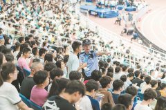天津医院黄牛号贩子票贩子代网上预约代挂号电话厦门:万人演唱会散场 “快
