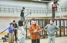 杭州各大医院黄牛挂号电话国家大剧院原创话剧《雨燕》月底首演