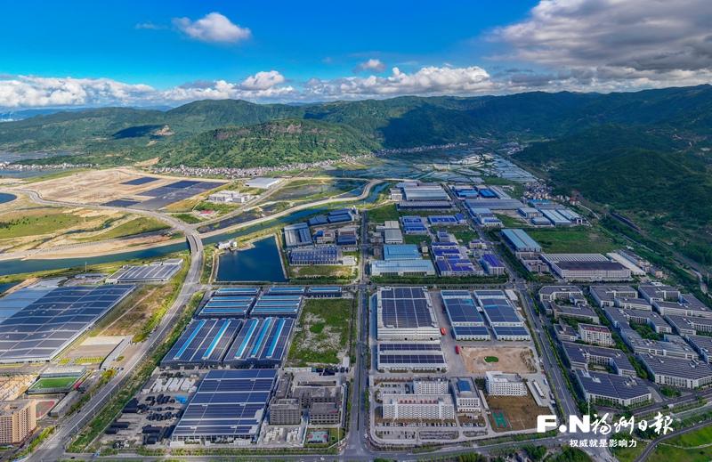 在榕省人大代表政协委员共议落实省“十五五”规划纲要的福州作为