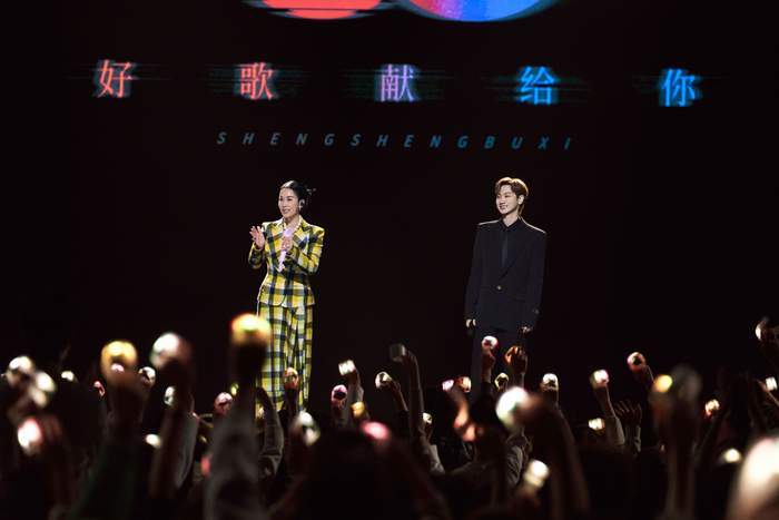《声生不息·华流季》收官，那英孙楠搭档再唱《只要有你》