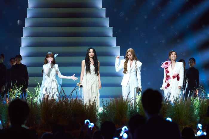 《声生不息·华流季》收官，那英孙楠搭档再唱《只要有你》