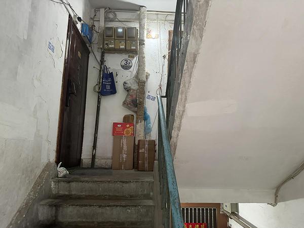 
广东省中医院徐珉杨洪艳黄牛挂号电话46天“智造”好房子 “原拆原建”迎来科技加速器