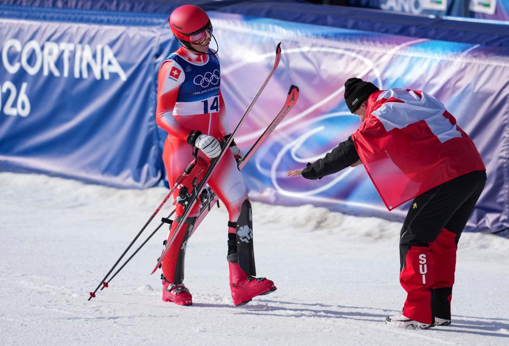 冬奥会丨全天综合：谷爱凌摘银无憾 速滑连破纪录