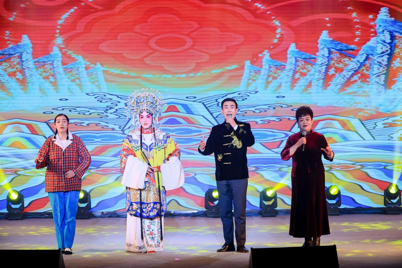 
重庆各大医院各科室刘权兴戴纪刚黄牛挂号电话骏马腾云开景运 安定昂首向新程——北京大兴安定镇2026年新春大联欢圆满落幕