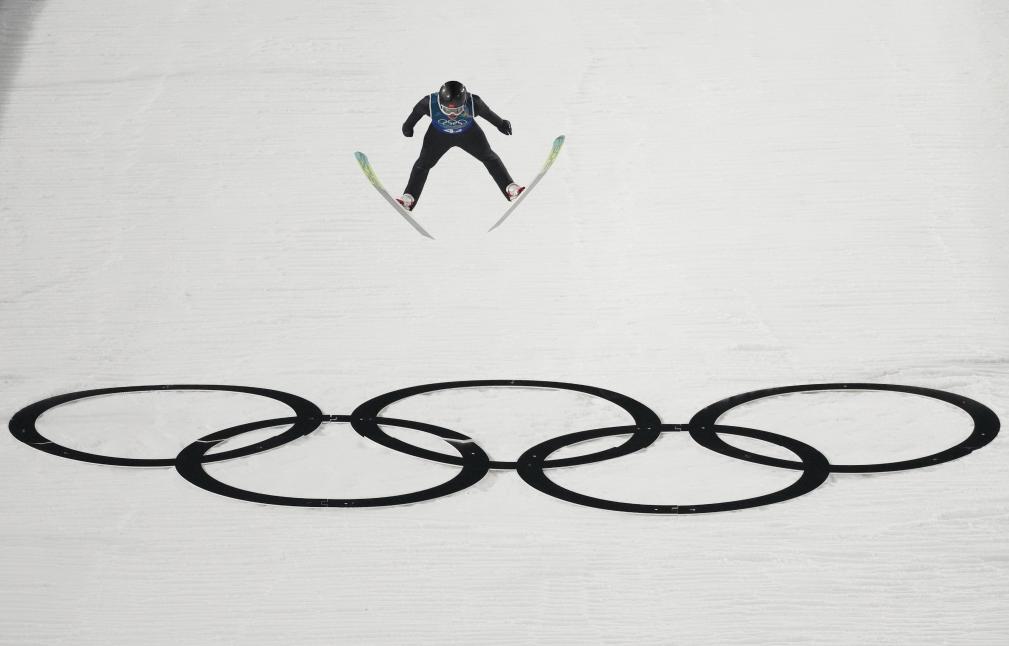 冬奥会|跳台滑雪混合团体赛:斯洛文尼亚卫冕 中国队获第八