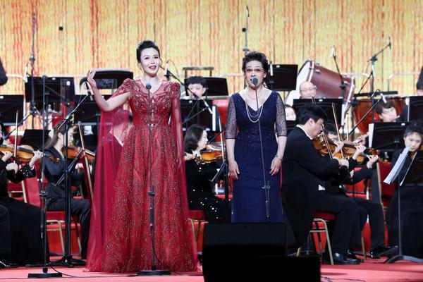 
南京脑科医院何晓燕王小珊顾苏皖黄牛挂号电话小年夜大会堂喜庆唱响民歌，蒋大为、关牧村、孙楚泊齐聚第22届北京新春音乐会