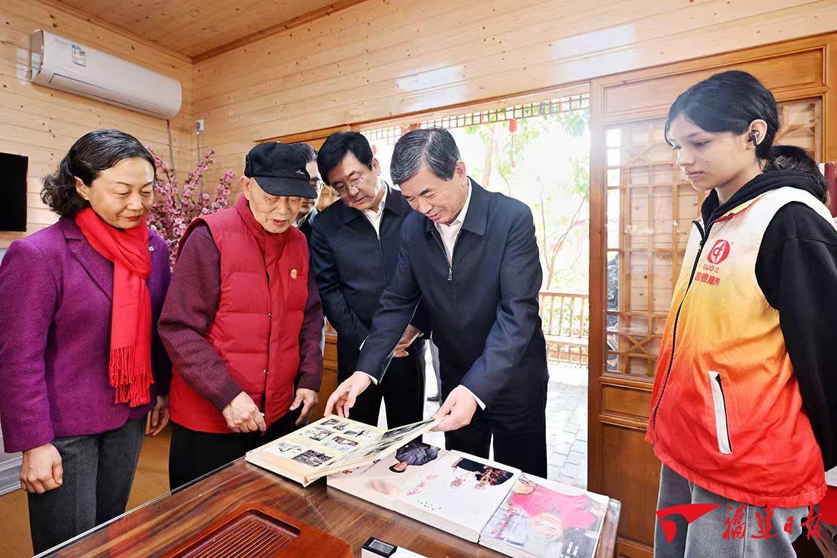 周祖翼赵龙在榕看望慰问坚守岗位的一线干部职工