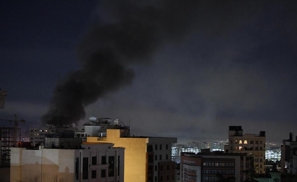 美以伊战事波及范围扩大 海湾多国报告平民伤亡